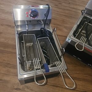 Stainless Steel Deep Fryer with Baskets